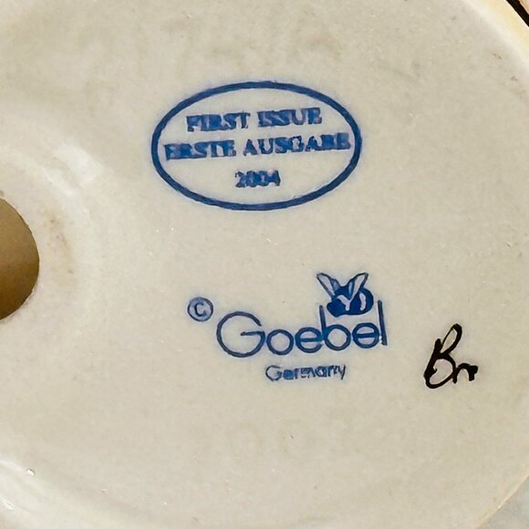 Goebel Hummel "Pretty Posie" #2174/A - First Issue (2004) TMK - Picture 8 of 8